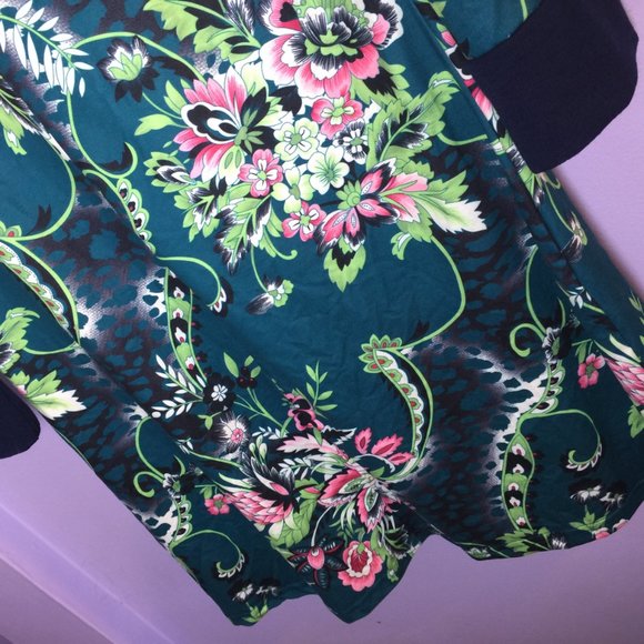 Large Deep Teal/Green Floral Tunic XL - Picture 9 of 16